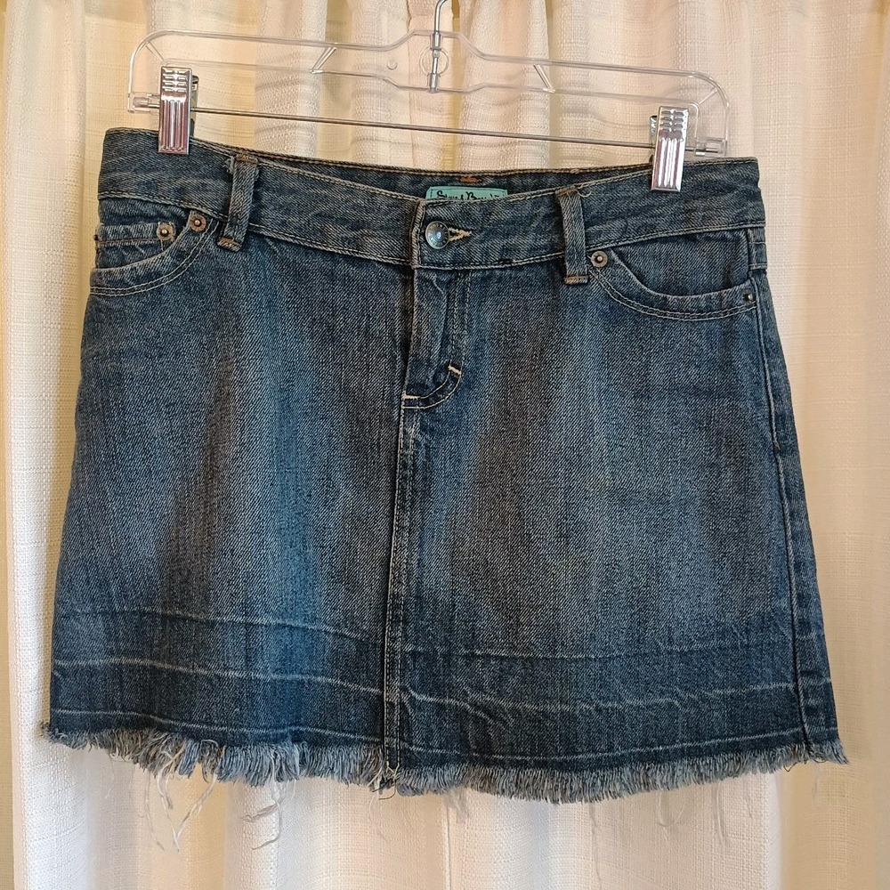 Steve & Barry's Women's Denim Jean Mini Skirt‎ Size 2